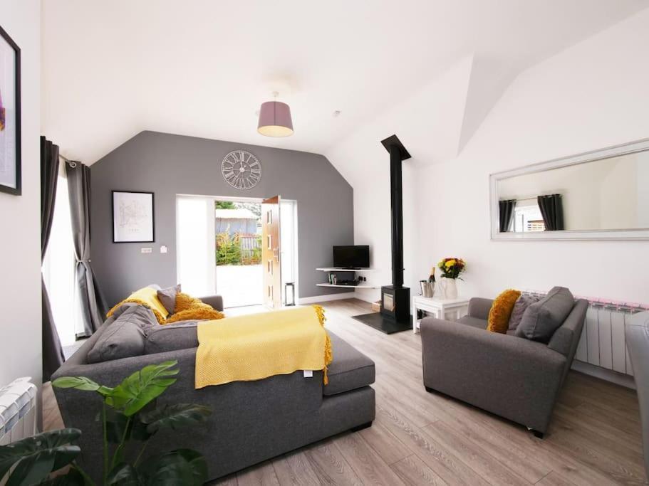 Hoxne Cottages - Daisy Cottage With Private Hot Tub يورك المظهر الخارجي الصورة